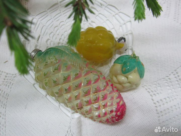 Лот елочных игрушек советского периода