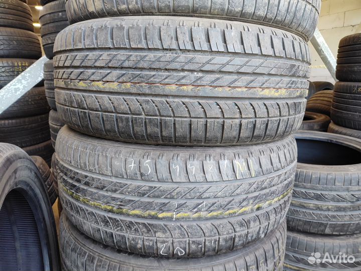 Goodyear Eagle F1 Asymmetric SUV 4x4 275/45 R21 W