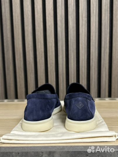 Loro Piana Summer Charms Walk Argo Blue (37,5)