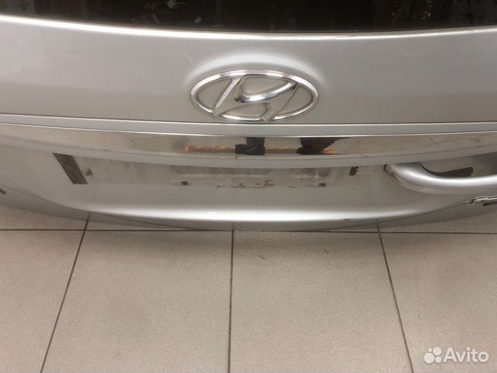 Крышка багажника задняя Hyundai Santa Fe