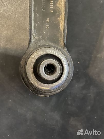 Кронштейн для двигателя