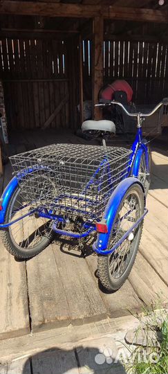 Трехколесный велосипед новый