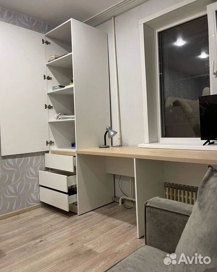 Рабочая зона, стол, стеллаж И220 Egger Дуб сакраме