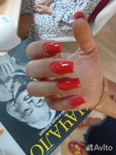 Наращивание ноготков