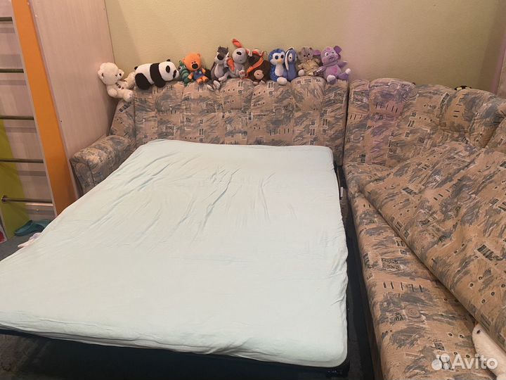 Угловой диван бу