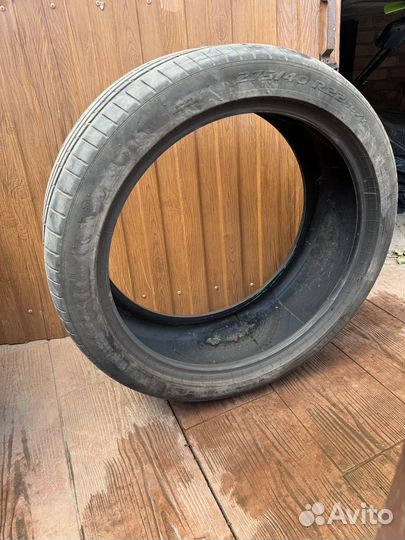 Pirelli P Zero 275/40 R22