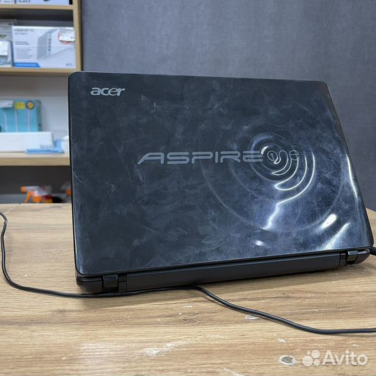 Ноутбук Acer aspire one