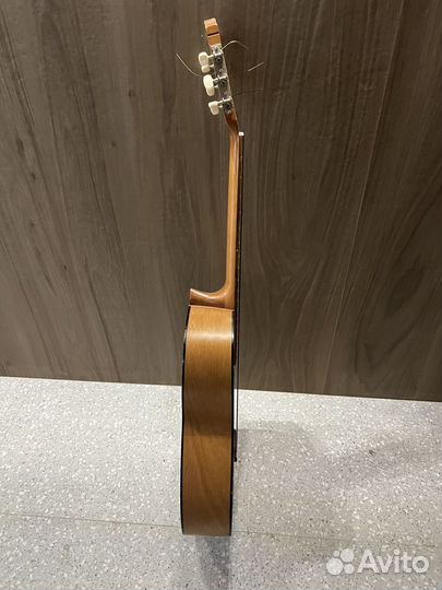 Гитара yamaha C40M