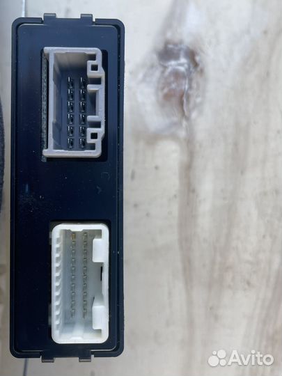 Блок ручника Lexus RX450h