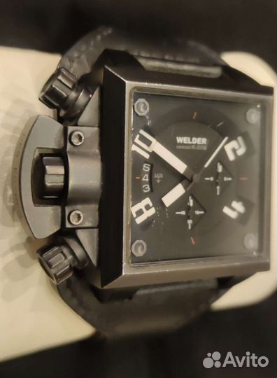Часы хронограф Welder k25