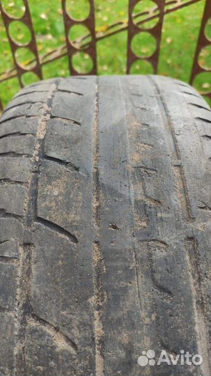 Bridgestone Playz PZ-1 215/55 R17 V