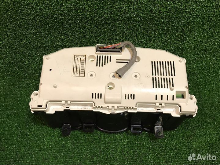 Щиток приборов Honda Civic 2006 FK2 R18A2