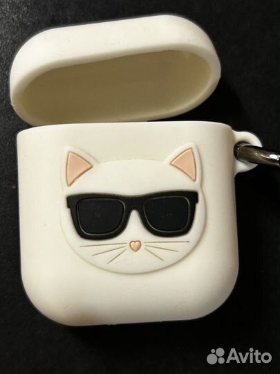 Чехол на airpods 1 Karl Lagerfeld