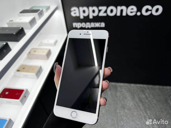 iPhone 8 Plus, 64 ГБ