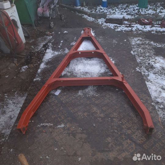 2птсе-4.5-105-00. Дышло для прицепа 2-птс4