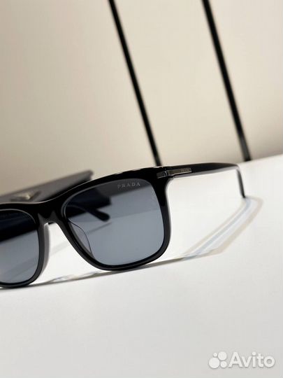 Очки Prada мужские