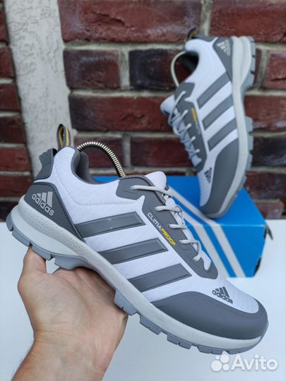 Кроссовки осенние Adidas climaprof непромокаемые