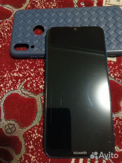 HUAWEI Y7 (2019), 3/32 ГБ