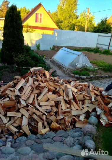Дрова в укладку