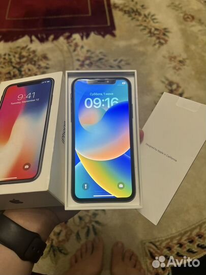 iPhone X, 64 ГБ