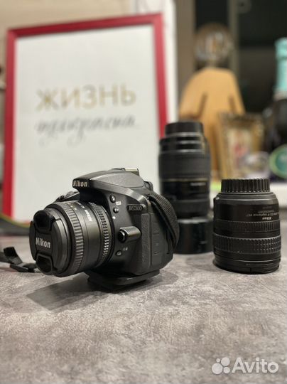 Зеркальный фотоаппарат