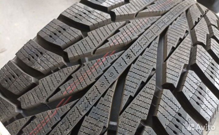 Nokian Tyres Hakkapeliitta R2 255/55 R20