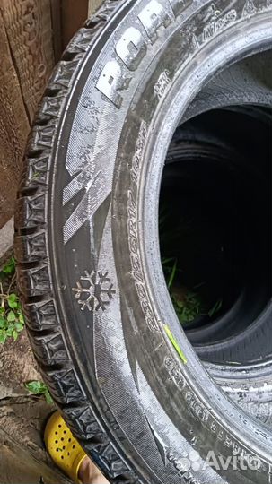 Roadstone Winguard WinSpike 235/55 R17 103T