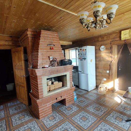 Дом 84 м² на участке 6 сот.