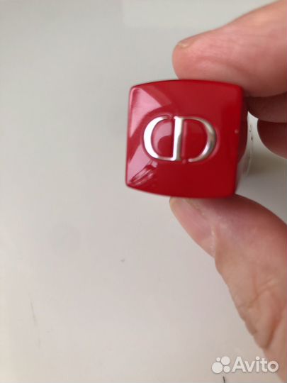 Помада dior rouge 736