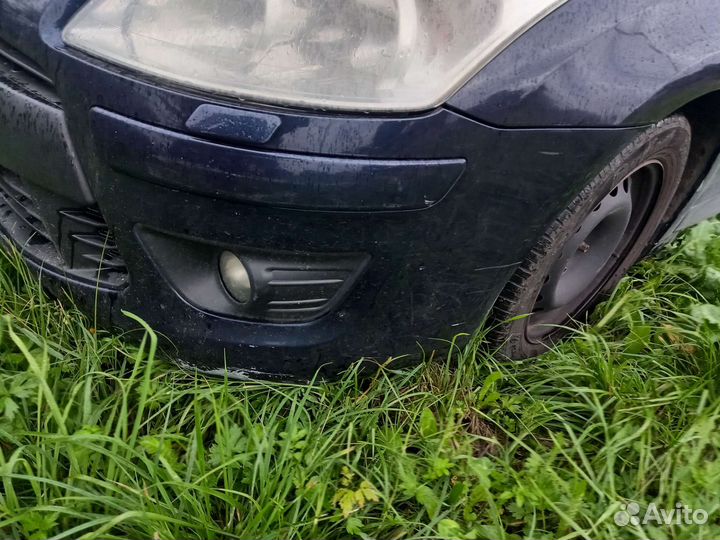 Передний бампер в сборе Citroen C4