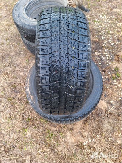 Toyo Observe GSi-5 215/50 R17