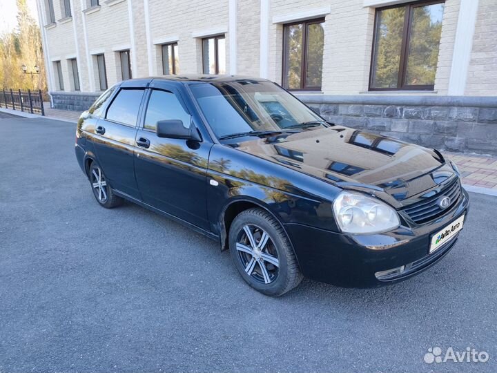 LADA Priora 1.6 МТ, 2011, 239 000 км