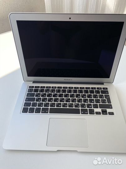 Apple MacBook Air 13 A1466
