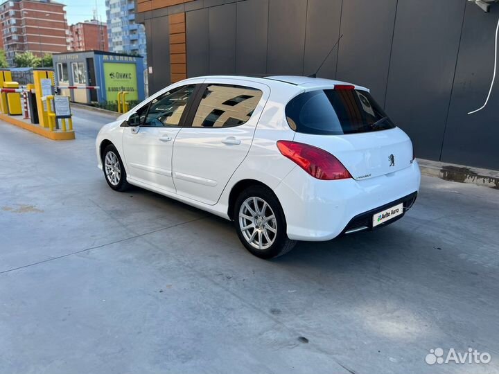 Peugeot 308 1.6 AT, 2010, 132 082 км