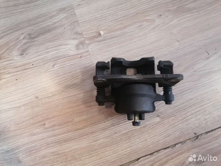 Суппорт Honda fit