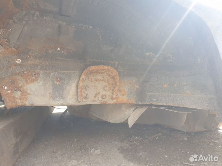 Крыло заднее левое Volvo V70 D5244T 2004Г.в