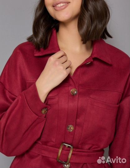 Новый костюм с этикеткой