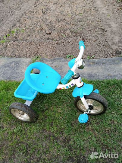 Детский велосипед bmw трехколесный
