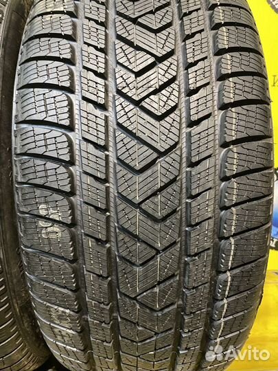 Pirelli Scorpion Winter 275/45 R21 107V