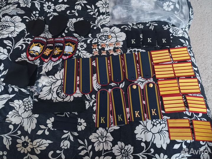 Погоны курсанта, шервоны