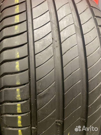 Michelin Primacy 4 235/55 R17