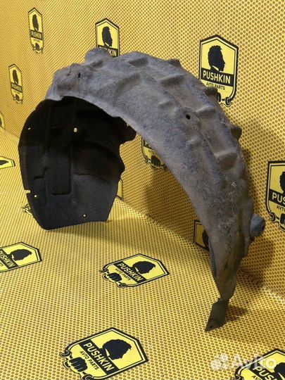 Подкрылок задний правый Renault Espace JR R9M 2017