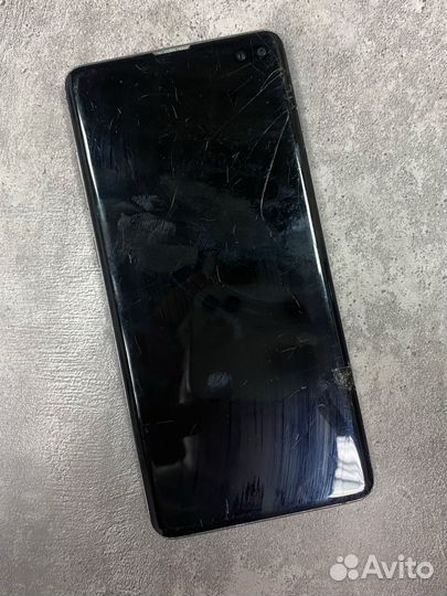 Samsung Galaxy S10, 6/128 ГБ