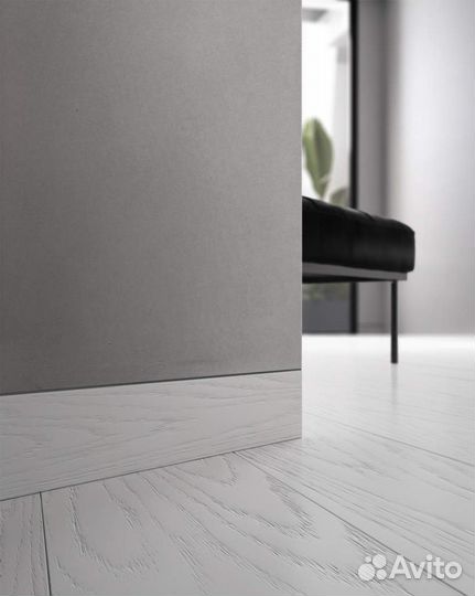 Скрытый алюминиевый плинтус