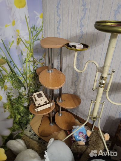 Полка для цветов