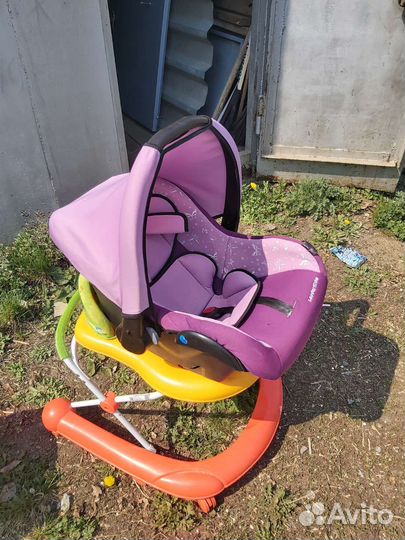 Продам автокресло