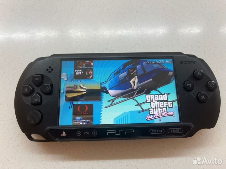 Sony PSP +60игр