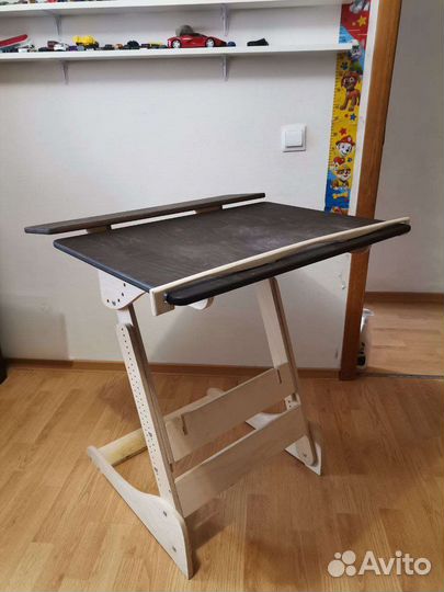 Растущий стол-парта