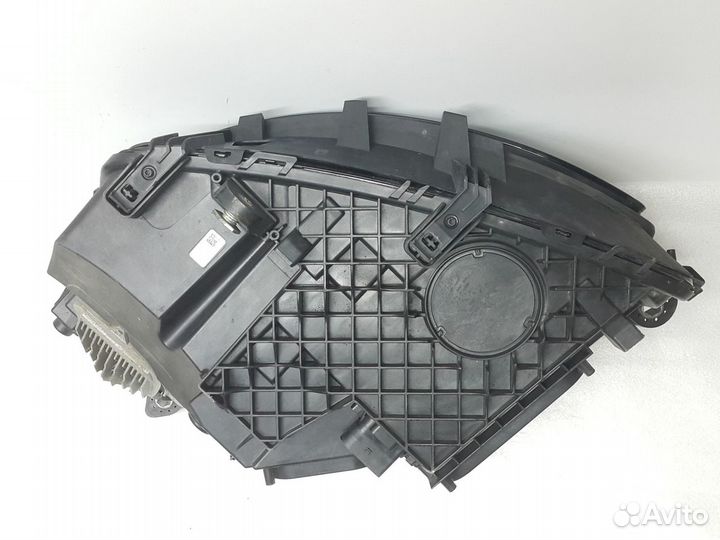 Mercedes GLC x253 (с 2015) фара правая led