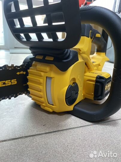 Пила цепная dewalt dcm565